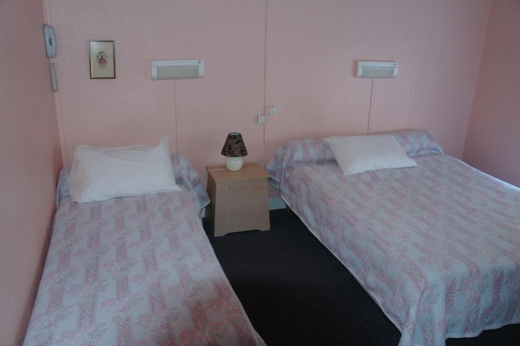 Hotel Le Commerce 바네르드비고르 객실 사진